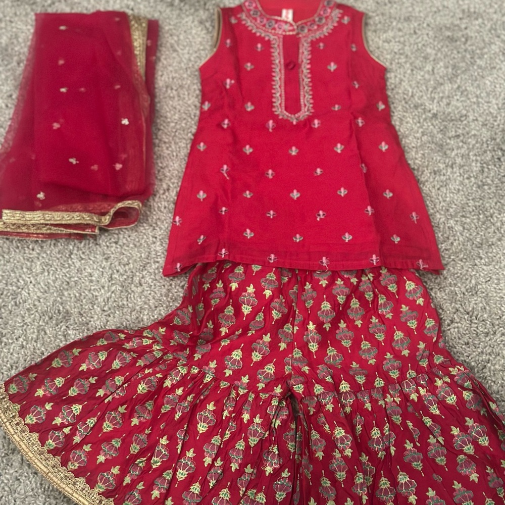 6/9 month Indian girl sari pants, top, and sari